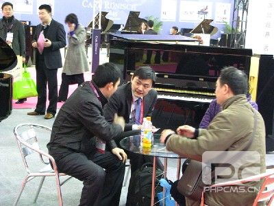 龙年羊城乐器展会